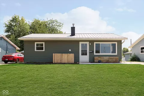509 N Crescent Dr, Frankfort, IN 46041
