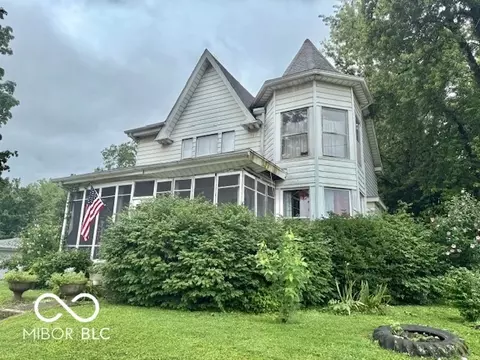 117 S 5th St, Gosport, IN 47433