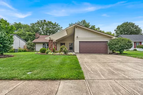 8047 Camellia Ln, Indianapolis, IN 46219