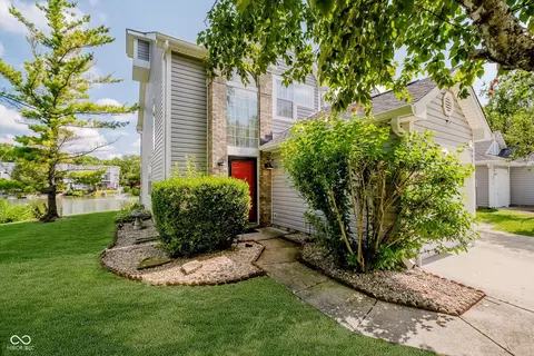3210 Oceanline Dr E, Indianapolis, IN 46214