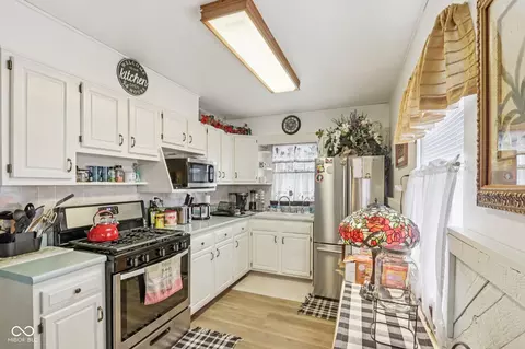 Kitchen - 2101 E Grace Ct, Muncie, IN 47302 photo 1 of 1