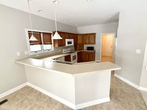 Kitchen - 1238 Passage Way, Plainfield, IN 46168 photo 2 of 3