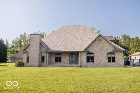 53 E Private Road 10 S, Center Point, IN 47840