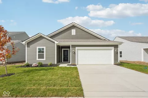 1502 Hardwood Dr, Sheridan, IN 46069