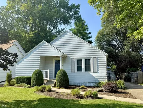 1208 W Weber Dr, Muncie, IN 47303