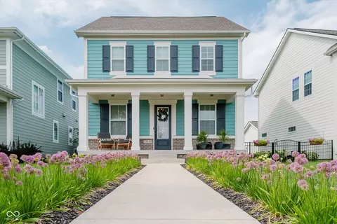 15440 Heatherbank Dr, Westfield, IN 46074