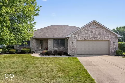 1150 Woodridge, Brownsburg, IN 46112