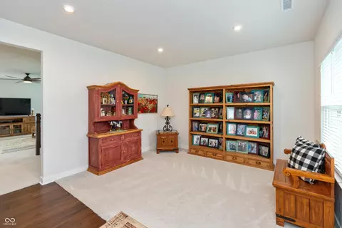7236 Sheaf Ct, Plainfield, IN 46168 photo 4