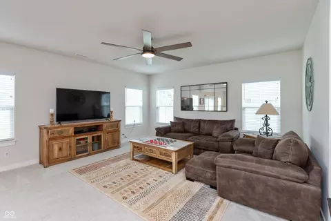 7236 Sheaf Ct, Plainfield, IN 46168 photo 5