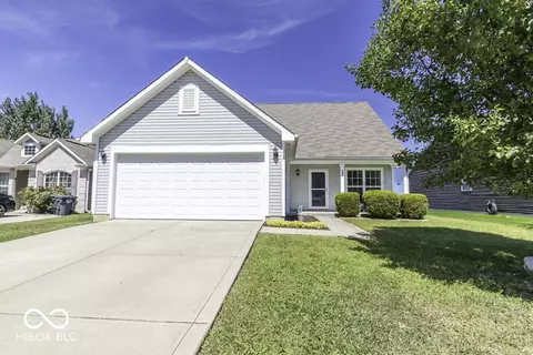 528 Genisis Dr, Whiteland, IN 46184
