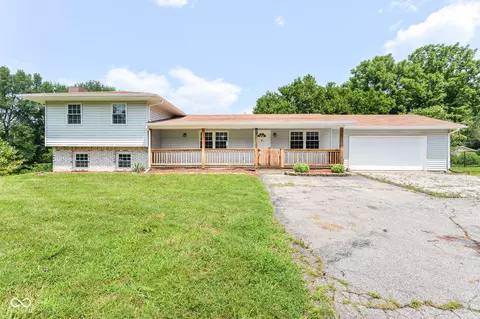 68 W State Road 42, Mooresville, IN 46158