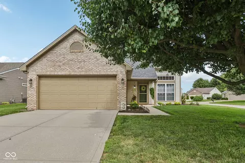 7552 Sergi Canyon Dr, Indianapolis, IN 46217