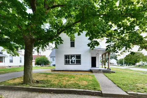 123 S Canal St, Alexandria, IN 46001