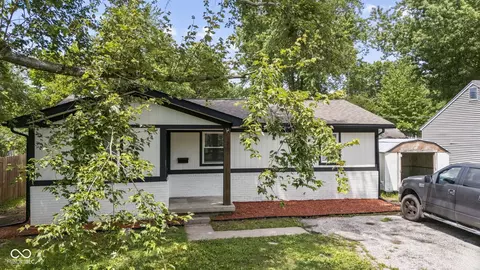 630 W Cross St, Austin, IN 47102