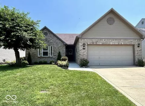 8345 Flicker Ct, Indianapolis, IN 46237