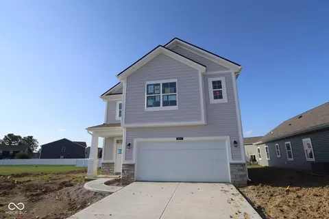 1860 Victor Higgins Dr, Shelbyville, IN 46176