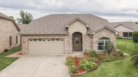 4134 Bella Ct, Indianapolis, IN 46237