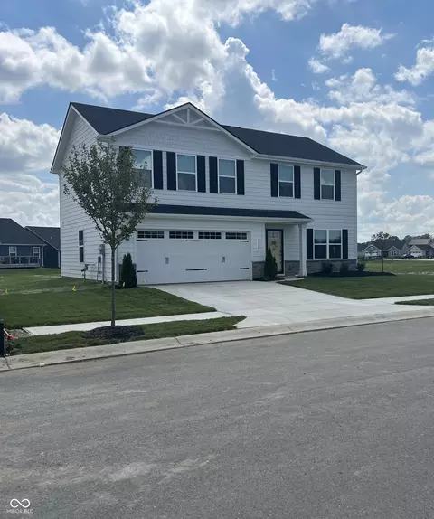 7115 Sultans Run Ln, Whitestown, IN 46075