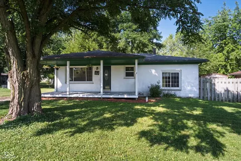 5662 Morgan St, Clayton, IN 46118