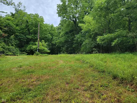 6164 N Shuffle Creek Rd, Unionville, IN 47468
