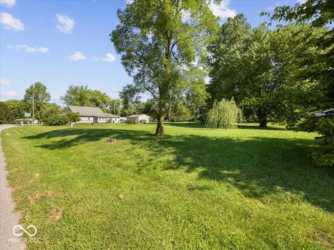 Exterior - 6982 E Michigan Rd, Waldron, IN 46182 photo 7 of 10
