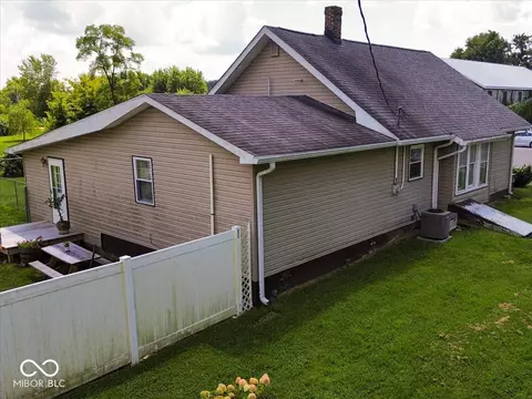Exterior - 6982 E Michigan Rd, Waldron, IN 46182 photo 8 of 10