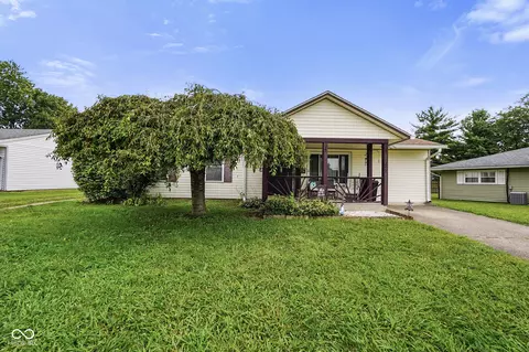 91 Dunn Dr, Mooresville, IN 46158