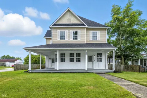 951 Main St, Elwood, IN 46036