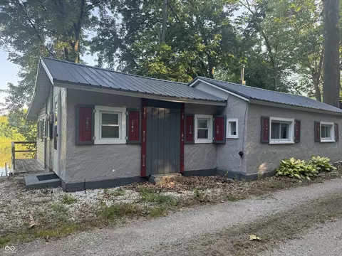2781 N Towpath Rd, Covington, IN 47932