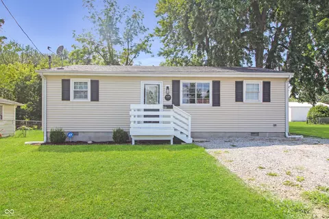 320 N 2nd St, Scottsburg, IN 47170