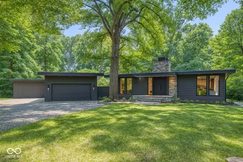 16632 Oak Rd, Westfield, IN 46074