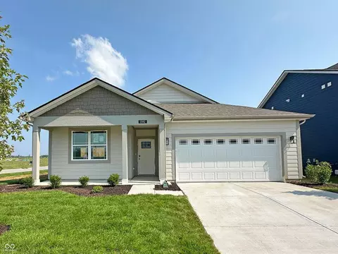 1592 Hanover St, Danville, IN 46122