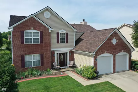 8101 Heathery Pl, Indianapolis, IN 46214