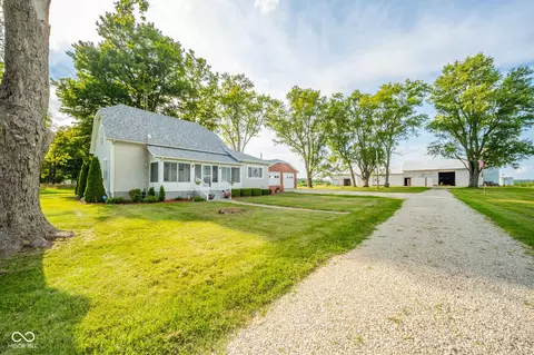 5834 E County Road 400 N, Mooreland, IN 47360