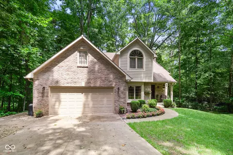 2980 Country Club Ct, Martinsville, IN 46151