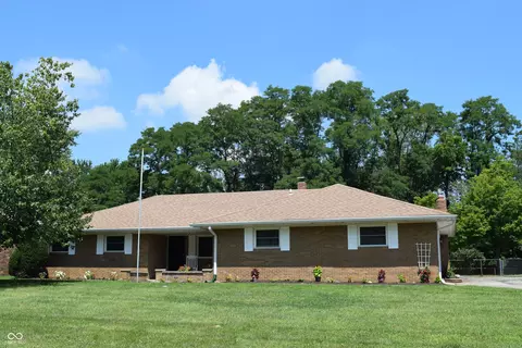 5838 Cherry Blossom Dr, Brownsburg, IN 46112