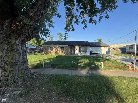 5140 Kingman Dr, Lawrence, IN 46226