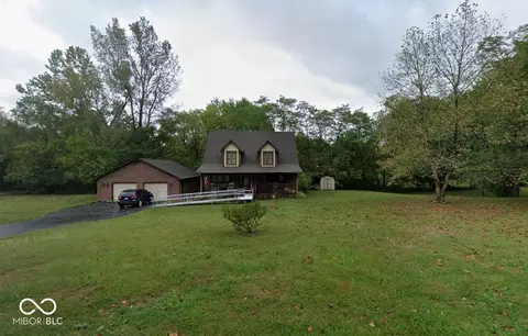 8676 Camby Rd, Camby, IN 46113