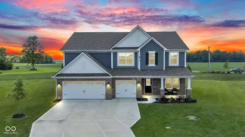 4967 Morenci Ct, New Palestine, IN 46163