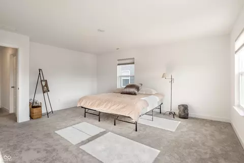 Bedroom - 8863 Lester Pl, Pendleton, IN 46064 photo 8 of 10