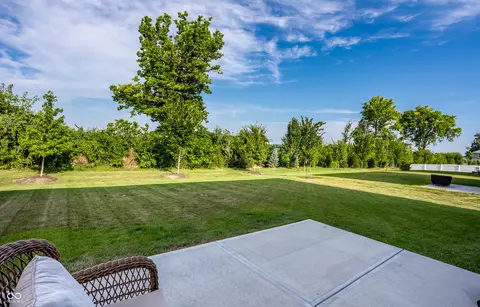 Exterior - 8863 Lester Pl, Pendleton, IN 46064 photo 7 of 10