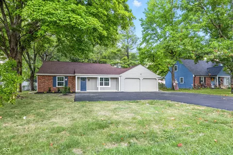 Exterior - 728 E Main St, Carmel, IN 46032 photo 2 of 7