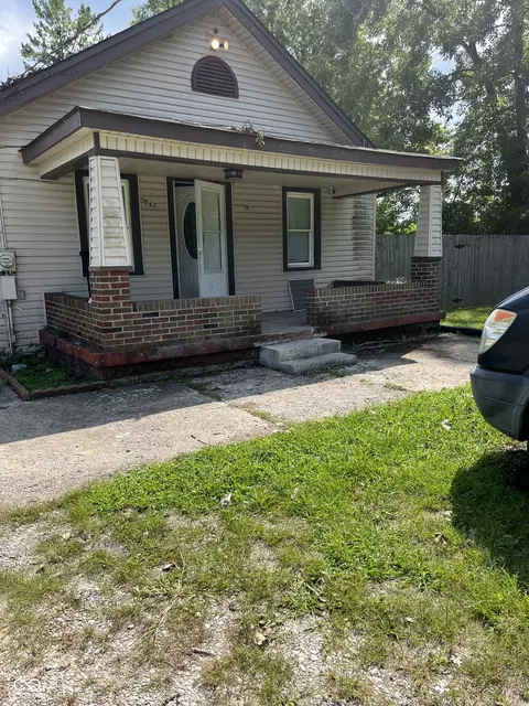 9747 E 46th St, Indianapolis, IN 46235
