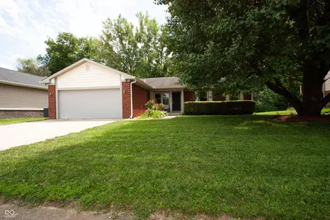 5307 Honey Manor Dr, Indianapolis, IN 46221