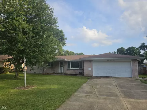 2703 Marsha Dr, Anderson, IN 46012