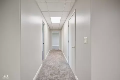 Entry Way - 6525 E 150 S, Columbus, IN 47201 photo 4 of 4