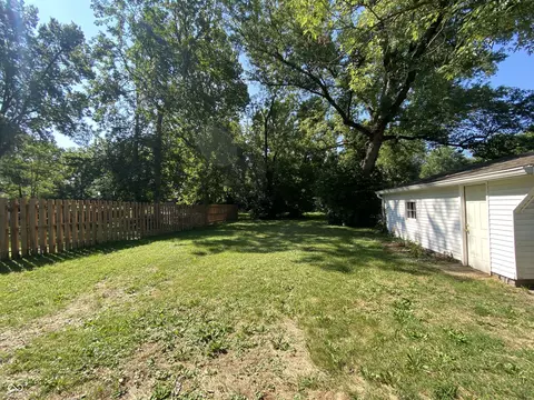 6753 E 16th St, Indianapolis, IN 46219