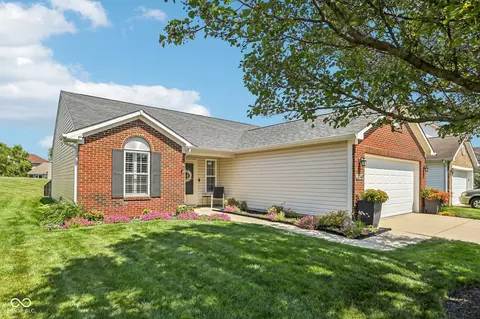 3749 Limelight Ln, Whitestown, IN 46075