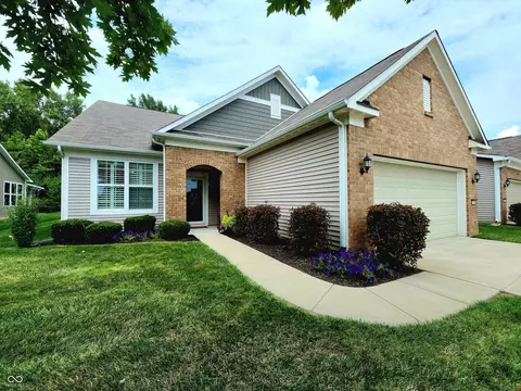 4890 Mimosa Dr, Plainfield, IN 46168