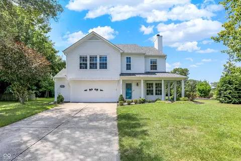 7633 Sunflower Dr, Noblesville, IN 46062